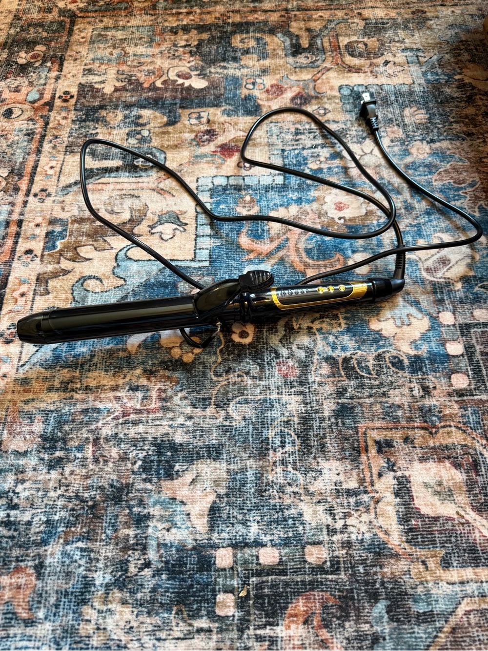 Black -1 1/4 inch Long Barrel Hair Curling Iron with Gold Accents - Unbranded